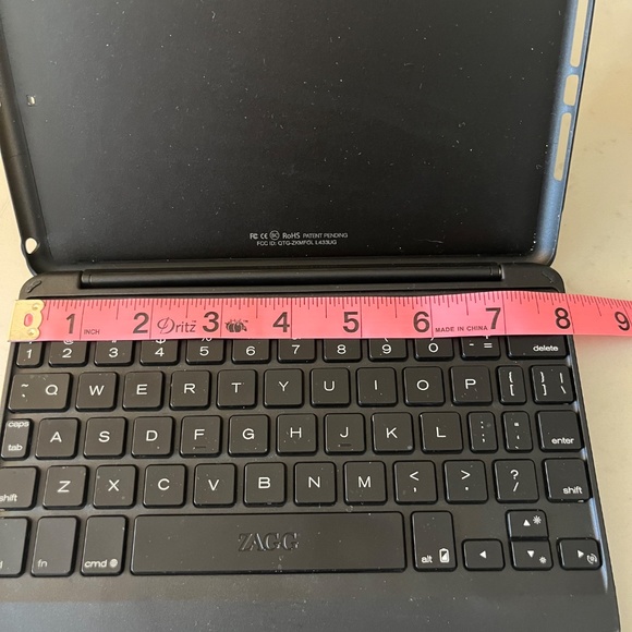 ZAGG IPad Mini Keyboard - Picture 2 of 5
